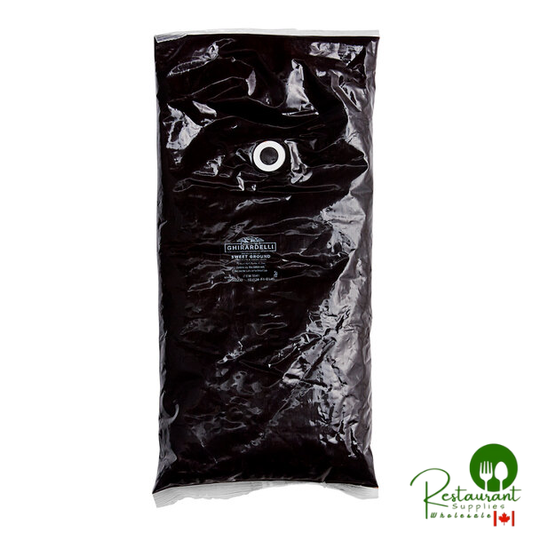 Ghirardelli Sweet Ground Chocolate and Cocoa Flavoring Sauce 64 fl. oz. Pouch - 6/Case