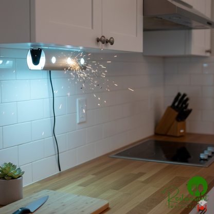 Curtron Pest-Pro UC50 Silver UV Flying Insect Light with Trap Glue Boards - 110V, 15W