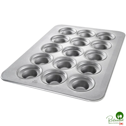 Chicago Metallic 45435 15 Cup 7.5 oz. Glazed Aluminized Steel Jumbo Crown Muffin Pan - 17 7/8" x 25 7/8"