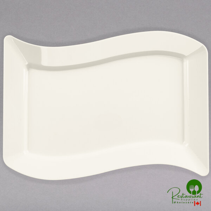 Fineline Wavetrends 1406-WH 6 1/2" x 10" White Plastic Salad Plate - 120/Case | Canada