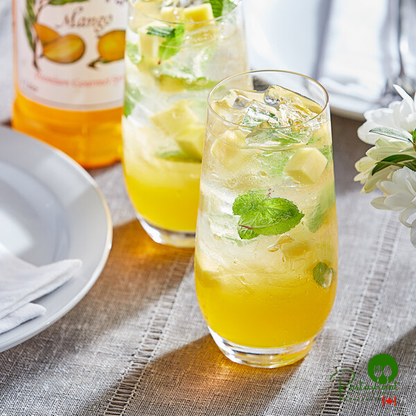 Monin Premium Mango Flavoring / Fruit Syrup 1 Liter - 4/Case
