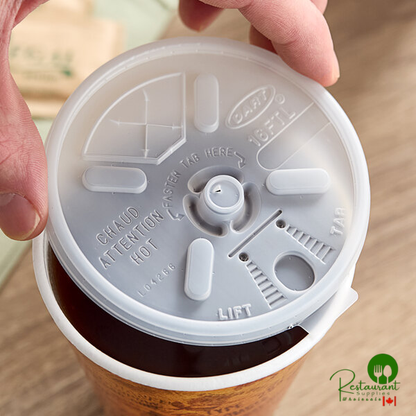 Dart 12-24 oz. Translucent Lift'n'Lock Lid with Straw Slot - 1,000/Case