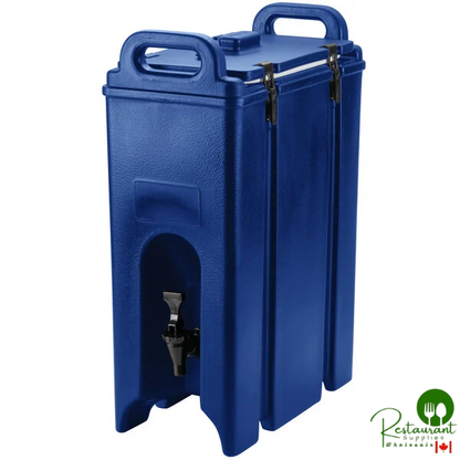 Cambro 500LCD186 Camtainer® 4.75 Gallon Navy Blue Insulated Beverage Dispenser